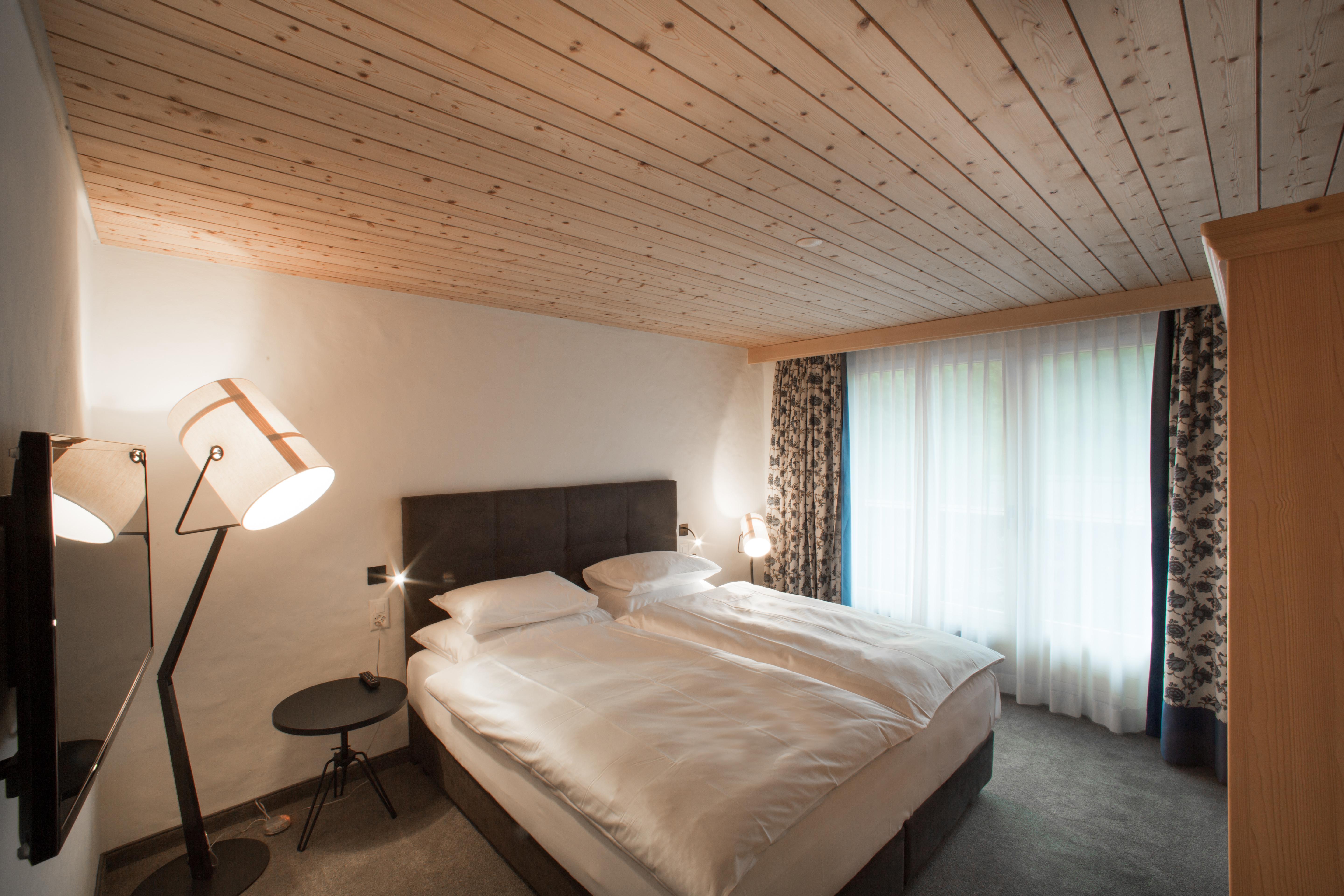 Bernerhof Swiss Quality Hotel Gstaad Exteriör bild