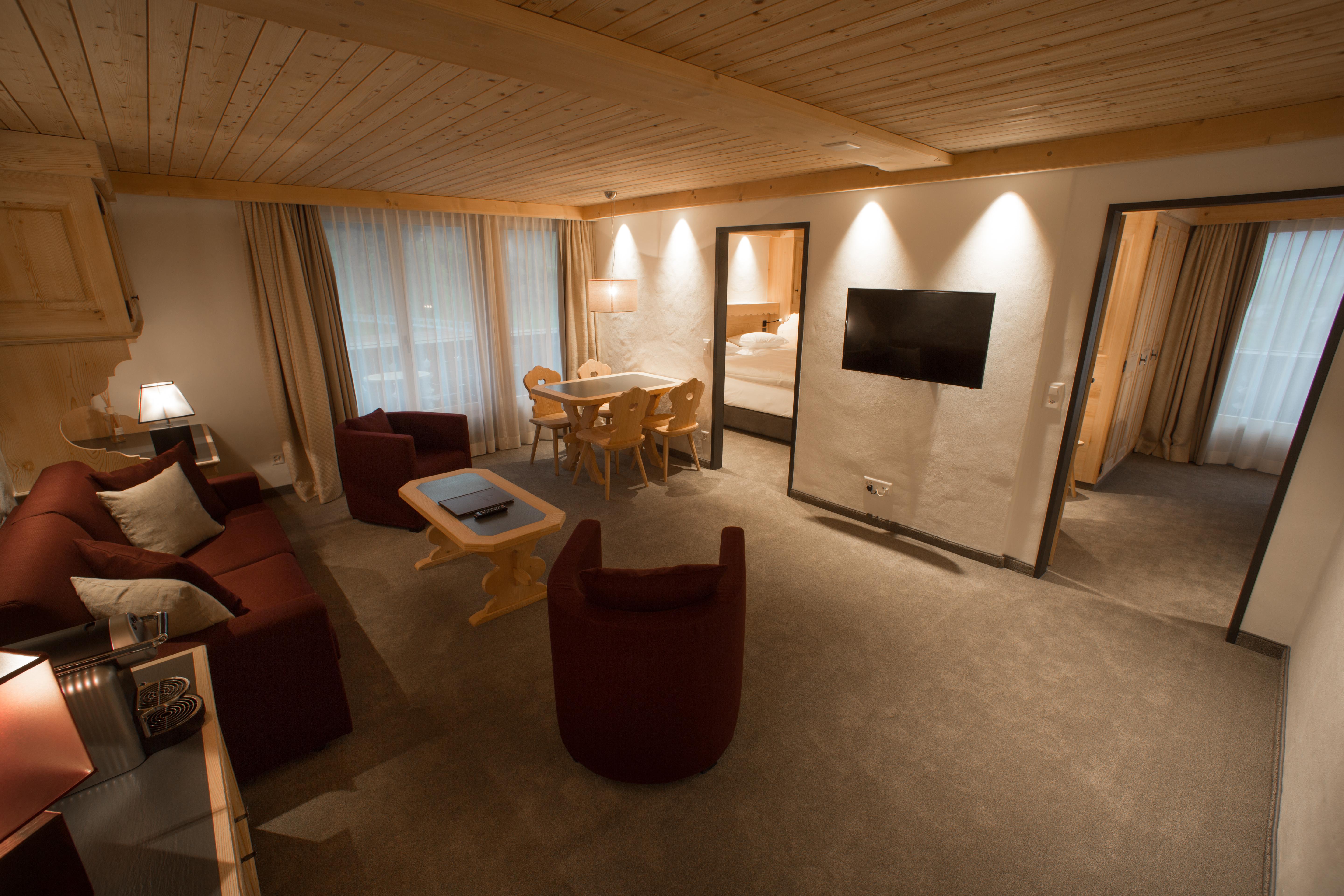 Bernerhof Swiss Quality Hotel Gstaad Exteriör bild