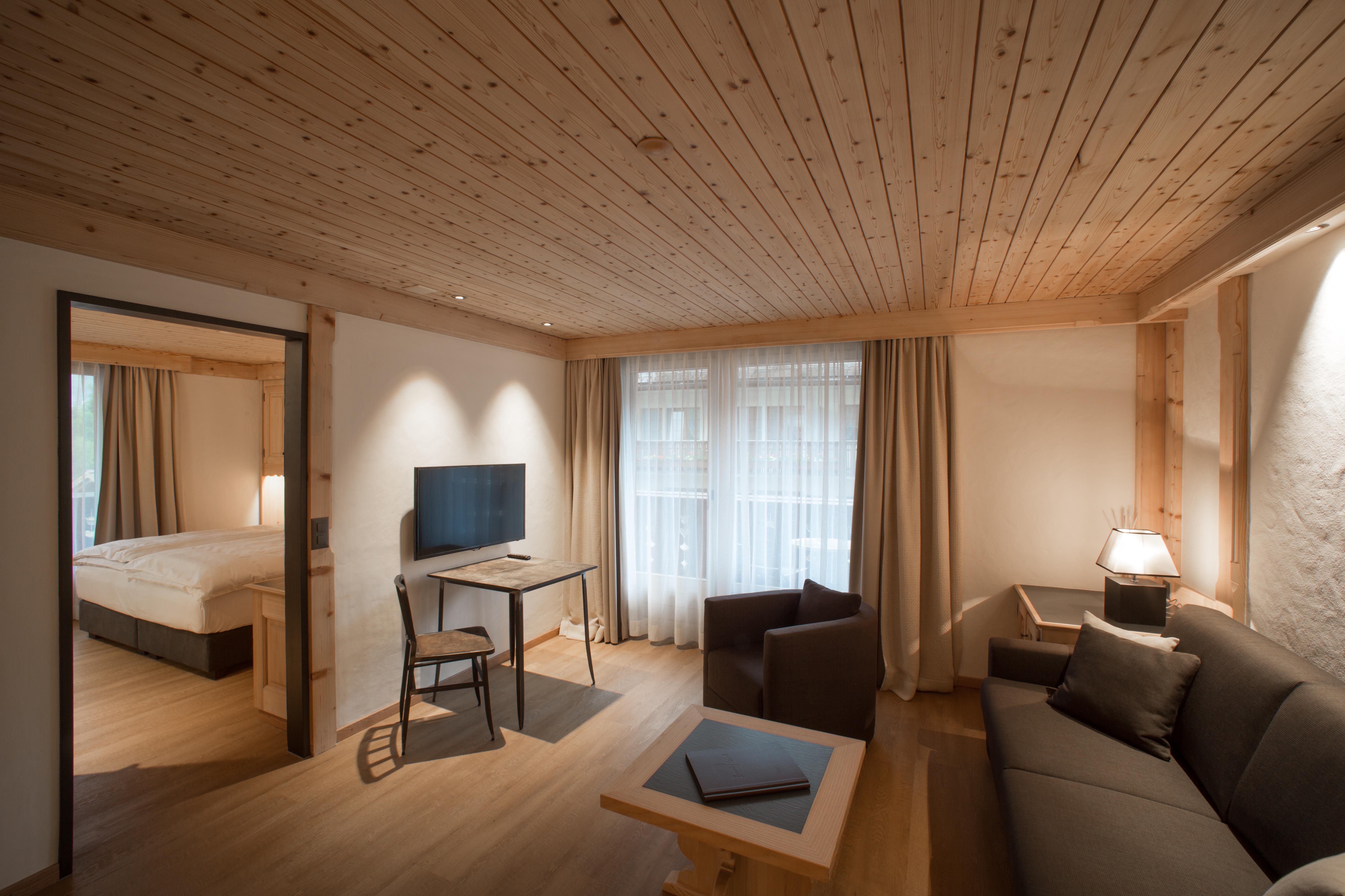 Bernerhof Swiss Quality Hotel Gstaad Exteriör bild