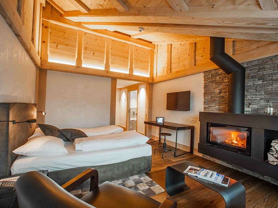 Bernerhof Swiss Quality Hotel Gstaad Exteriör bild